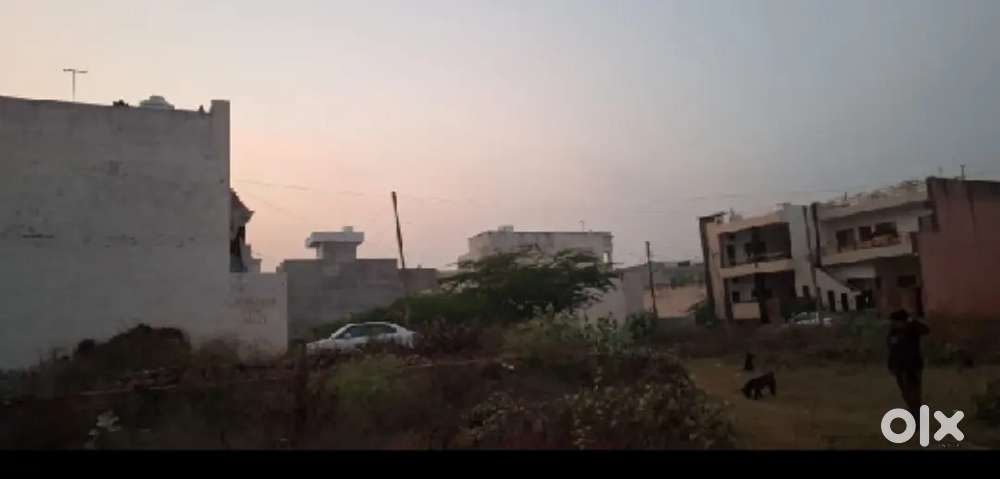 118.5 gajj Plot in chinar bagh extension backside urban estate phase2
