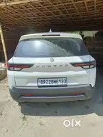 New breeza 1000 km driven selling due to money issue