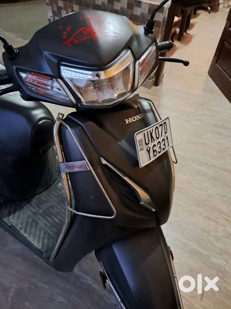 Honda Activa DLX 6G