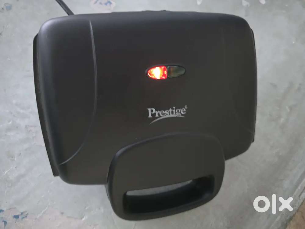 Bread toaster for sell