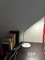 Wipro Garnet 6W LED Table Lamp - 3 Grade Dimming and Color Changing