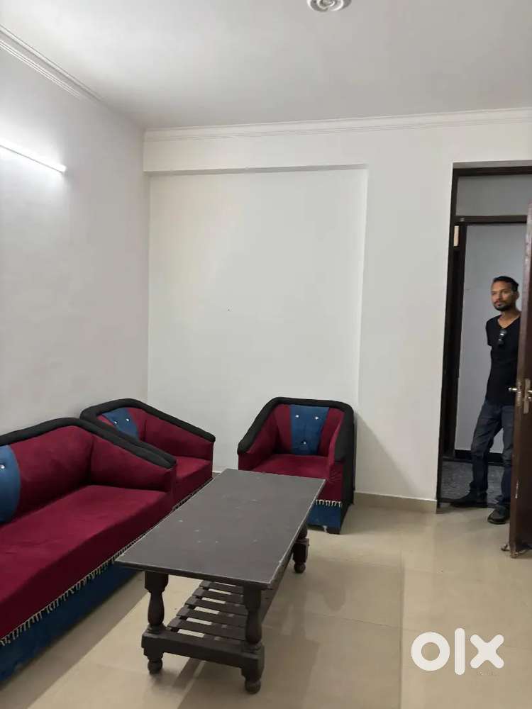 Flat in Mussoorie Road near D. I. T College