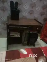 Computer table
