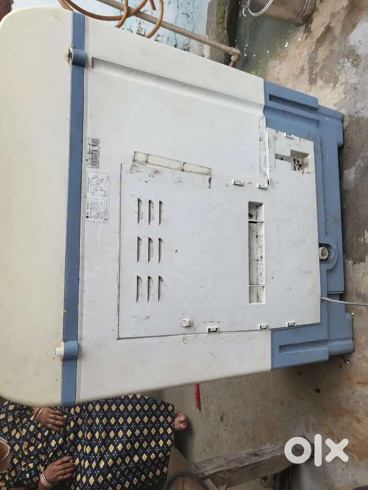 Lg 6.5kg semi automatic machine