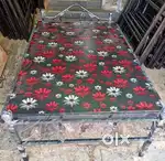 Brand new metal cot (free delivery)