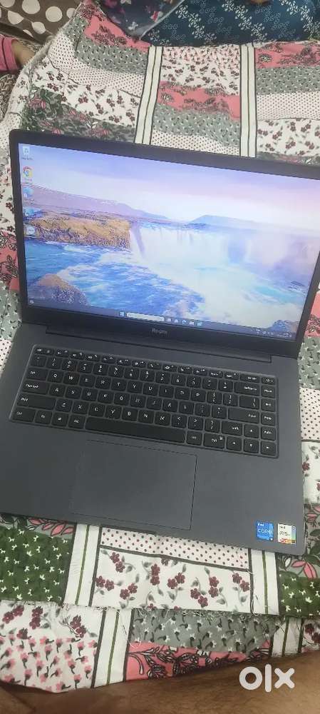 Readme i5 H processor 512ssd 5 hour battery backup