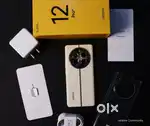 Urgent sell Realme 12pro plus12+12(256)GB under warranty with bill box