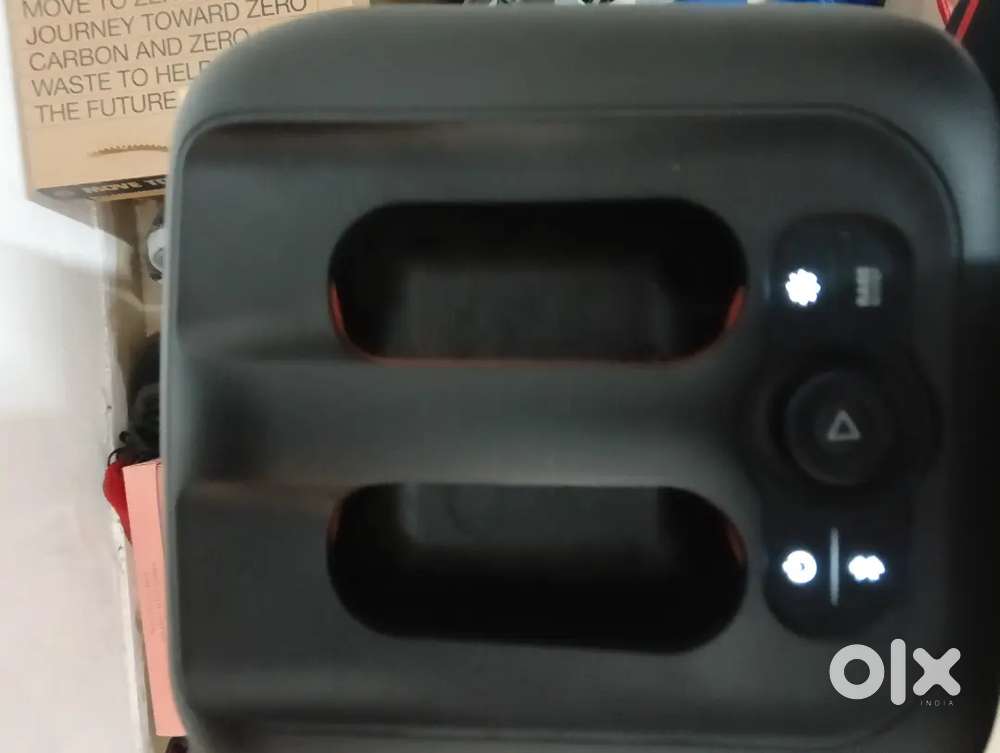 JBL PARTY BOX ENCORE ESSENTIAL , Dynamic Light Show