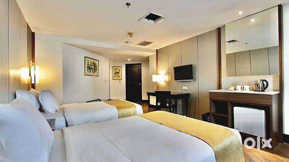 Reception and waiter required at hotel