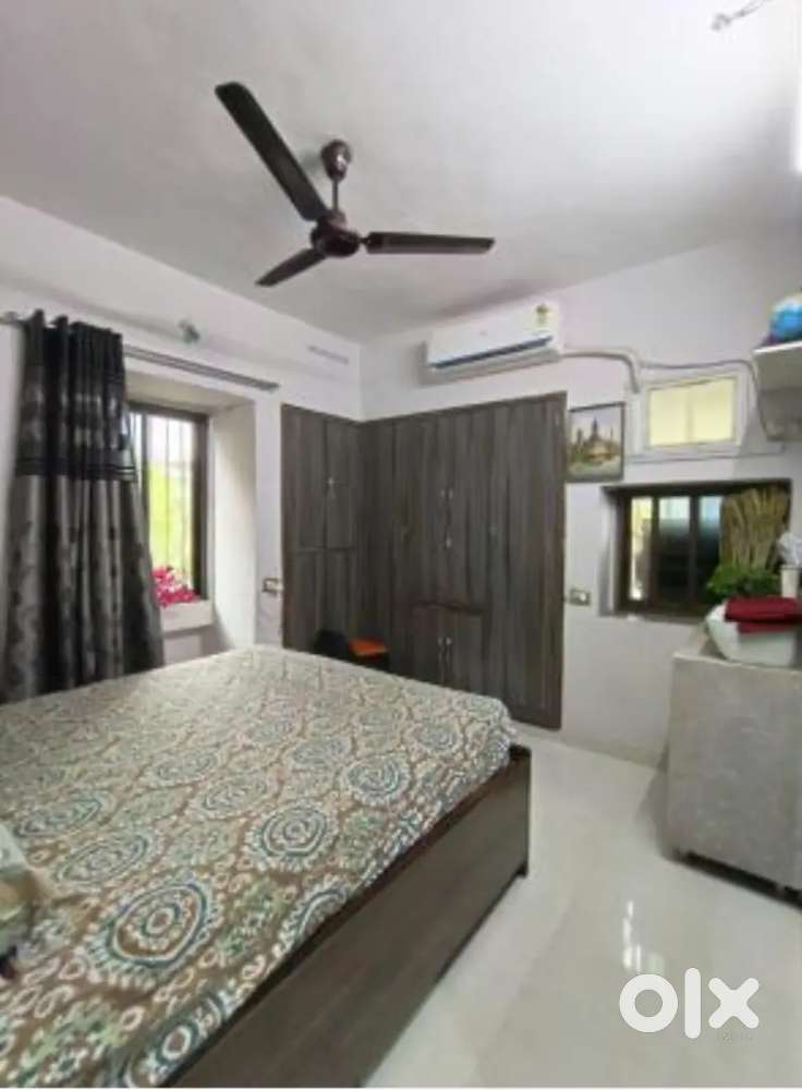 2/3/4Bhk Furnished(AC,Beds,Sofa,Fridge,Gas-Cylinder,Gyser,Cubords