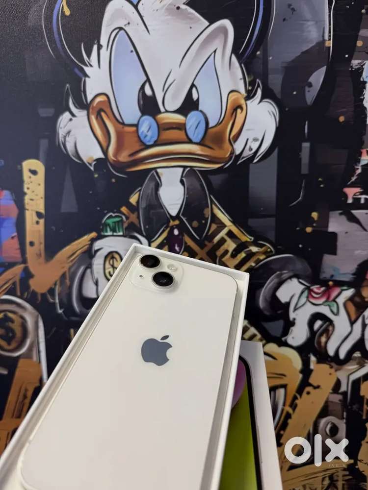 Selling my 4 months old I phone 14 in white colour/.Need urgent money