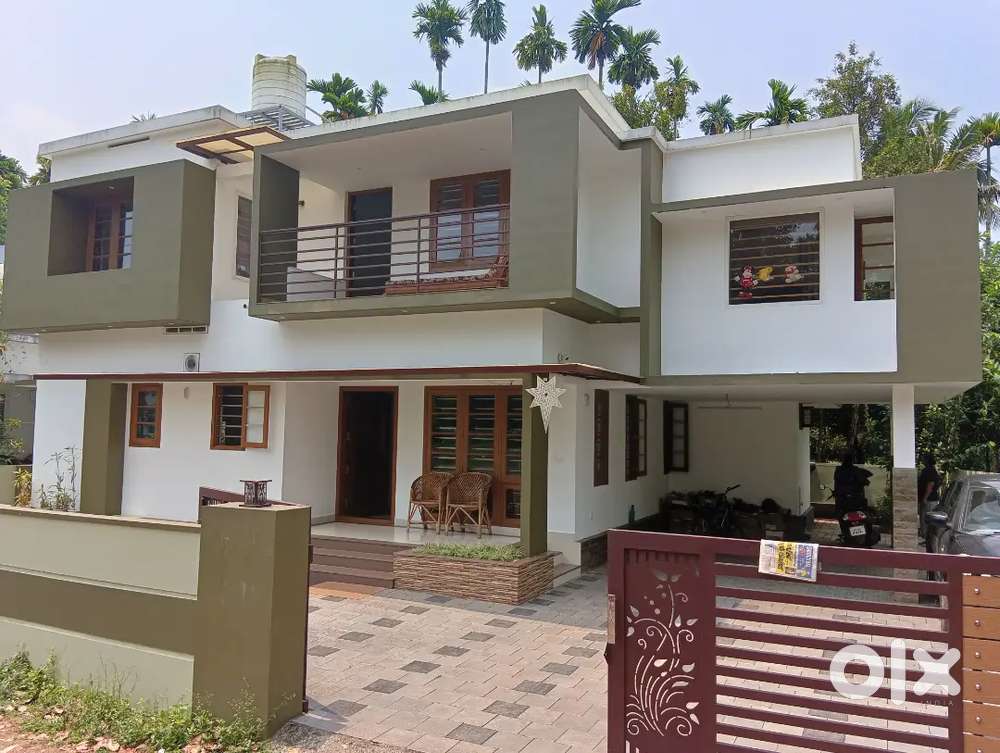 Puthencuriz, meembara 3bhk house for sale