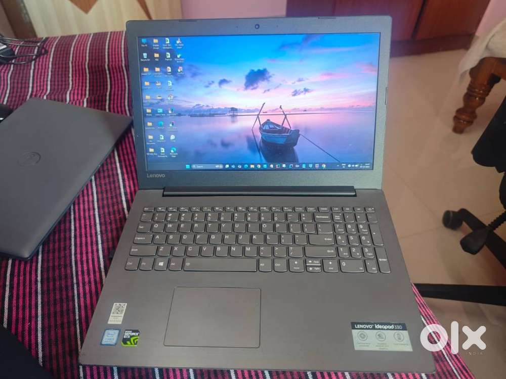 Laptop Intel i5‑8300H  8GB RAM  1.14TB  4GB Graphics  Good Conditi