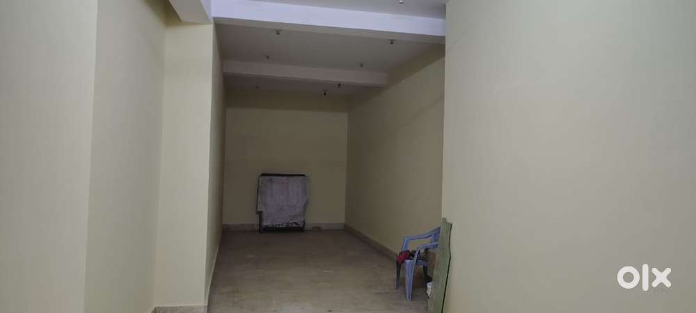 Commercial avenue road property