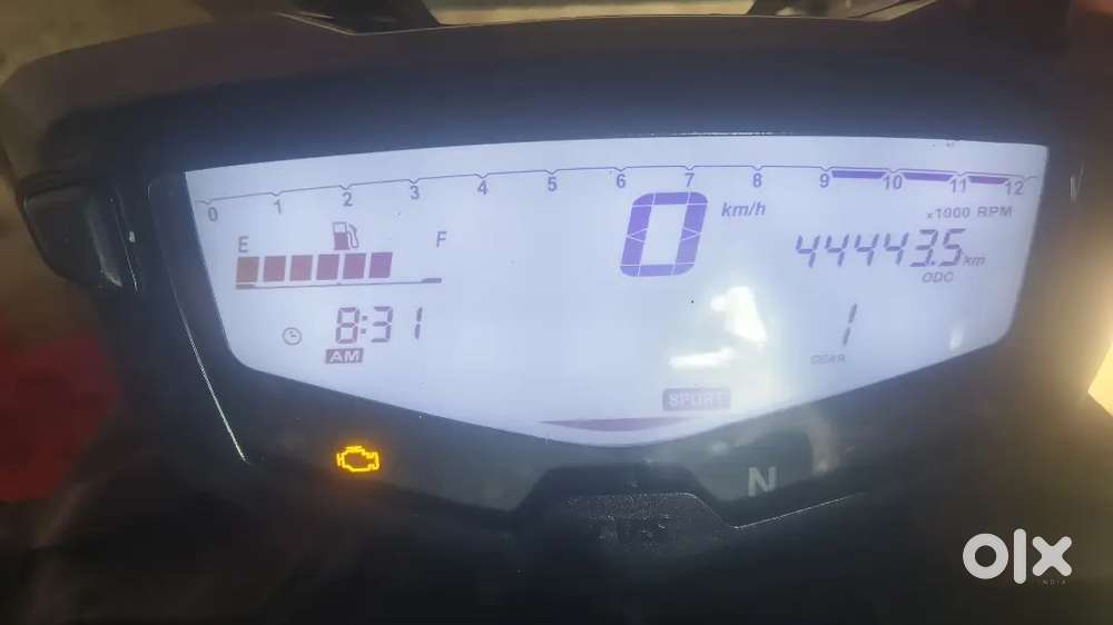 tvs apache rtr 160 4v