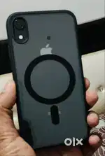 iPhone XR 1 year old brand new no scratches