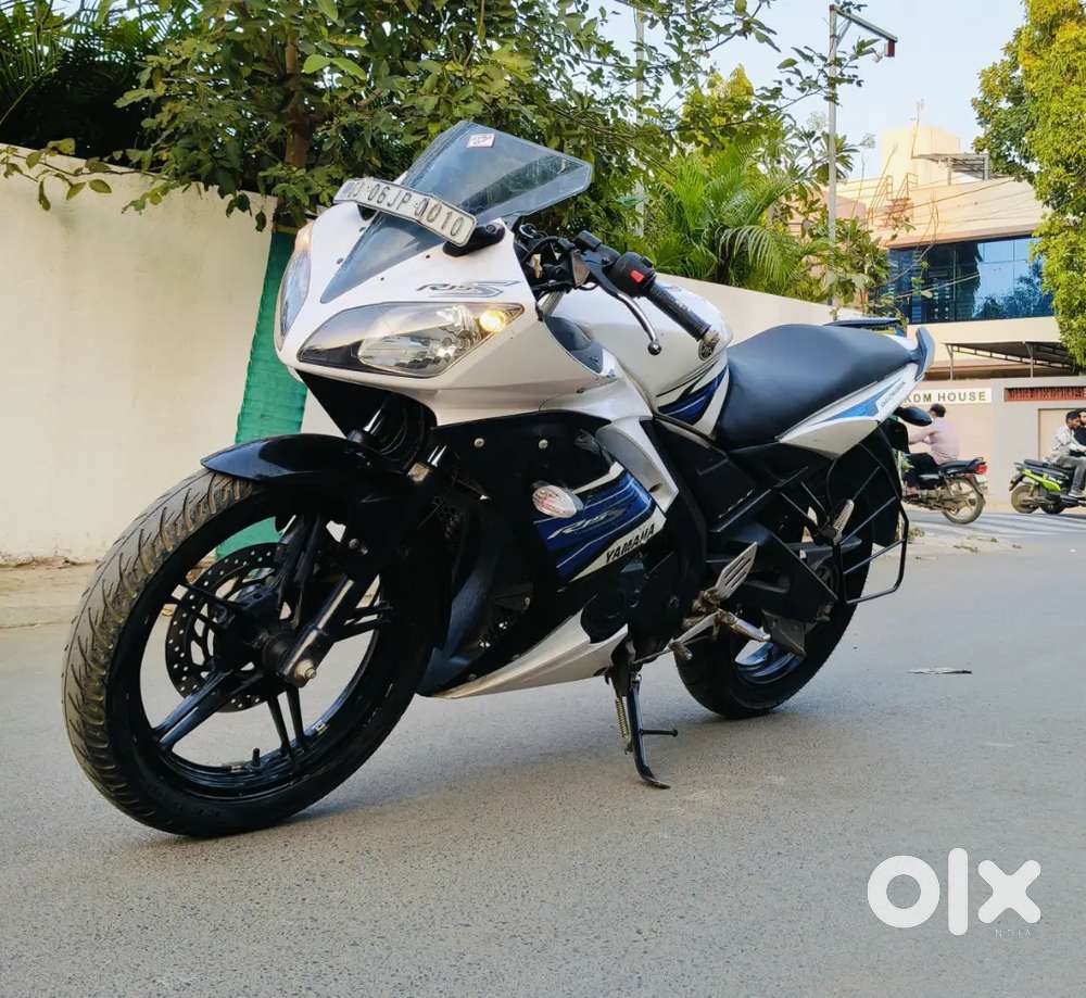 Mahadev bikes rajkot 80 feet road Laxmiwadi main road opp anand bakery