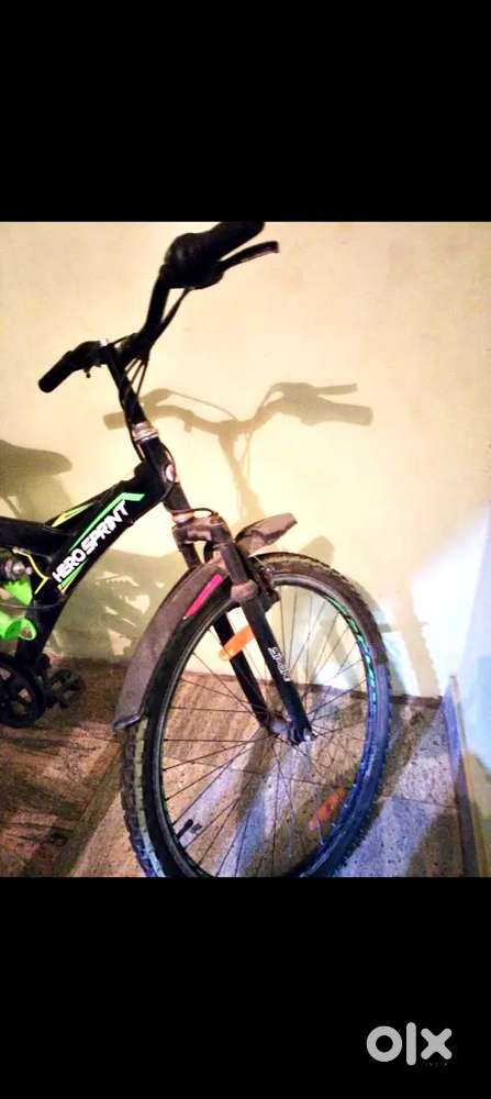 Hero Sprint Geared Cycle for Sale  Smooth Ride  Custom Tyres & Lock