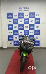 YAMAHA R15s
