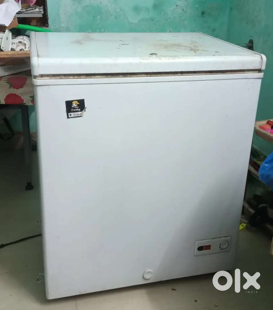 Hire 146 Deep Freezer for Sale - Excellent Condition, Best Price!