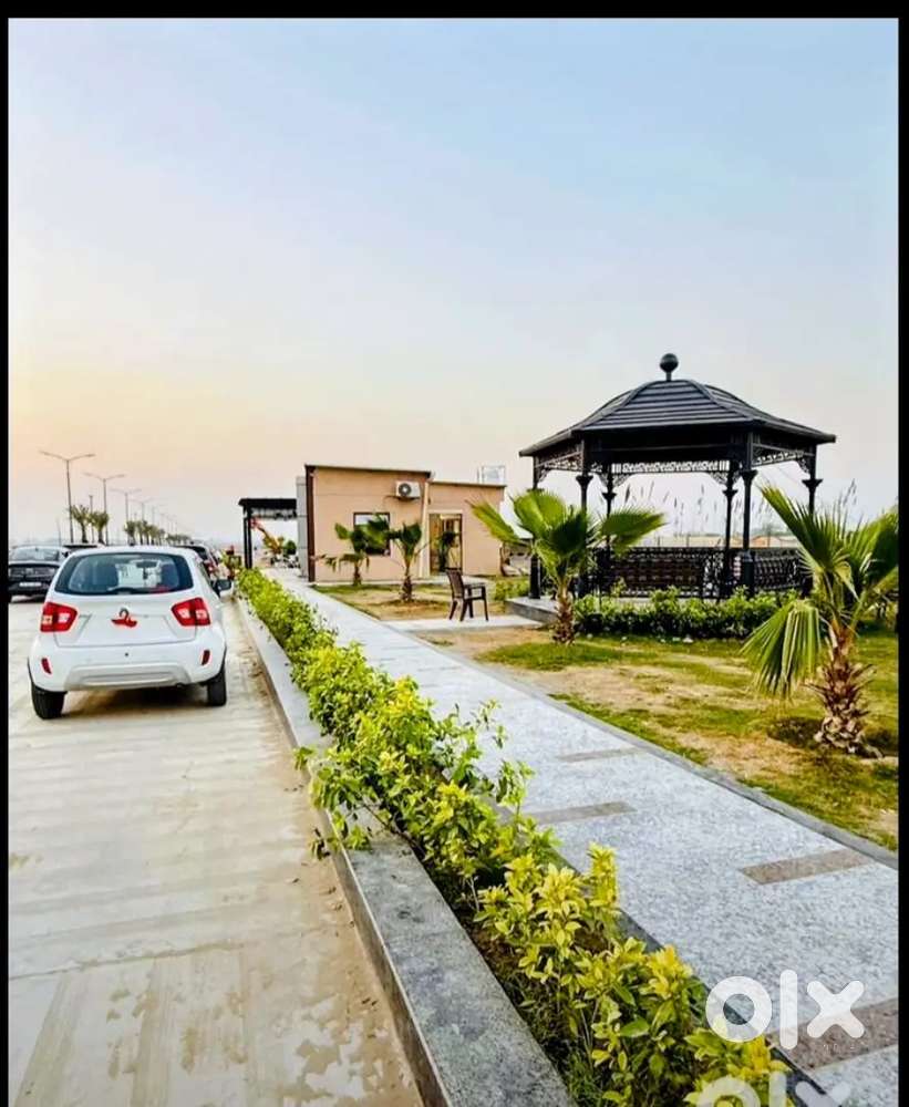 बांके बिहारी मंदिर से 15 मिनट की दूरी पर प्लाट आसान किस्तों में