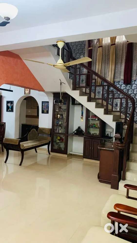 തൃശ്ശൂർ മണ്ണുത്തിയിൽ ലക്ഷറി വില്ല വില്പനയ്ക്ക്