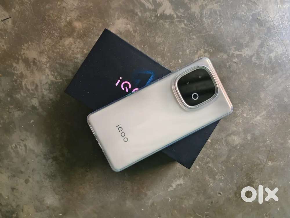 iQOO Neo 10 12 gb 256gb