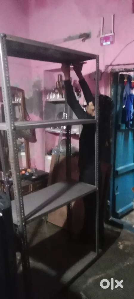 Iron rack very good condition