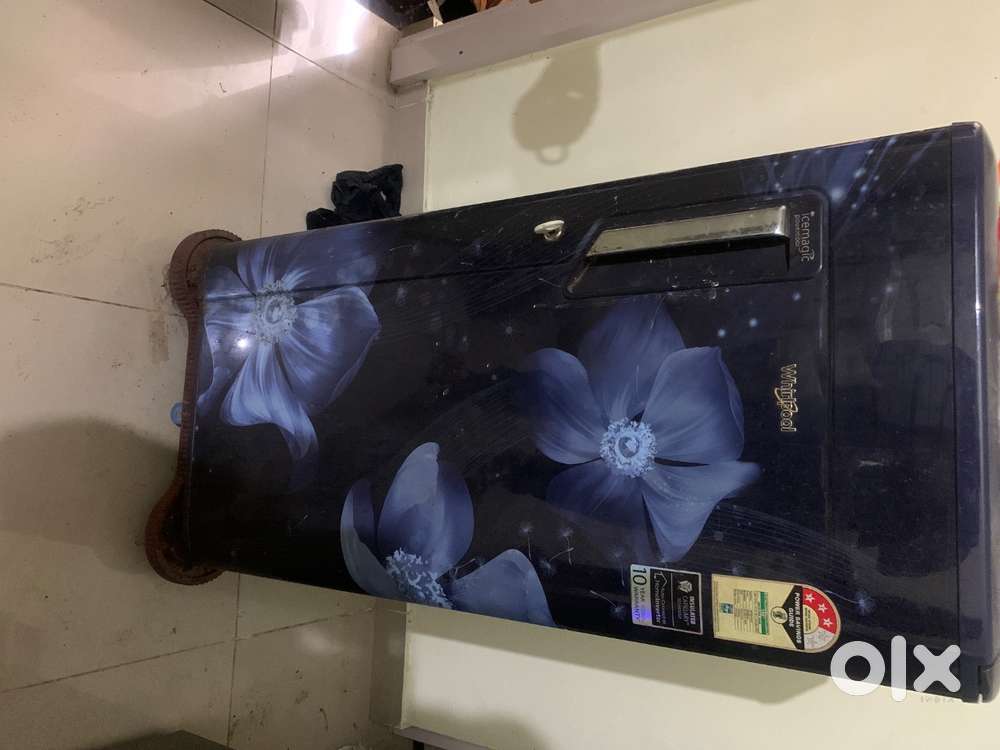 Whilpool fridge refrigerator