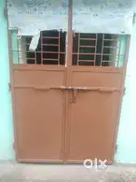 Well mentioned 2 bhk house for rent