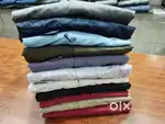 Branded tshirt availablea aur shirt h