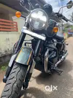 Royal Enfield, Super Meteor 650, 2023 Interstellar Green