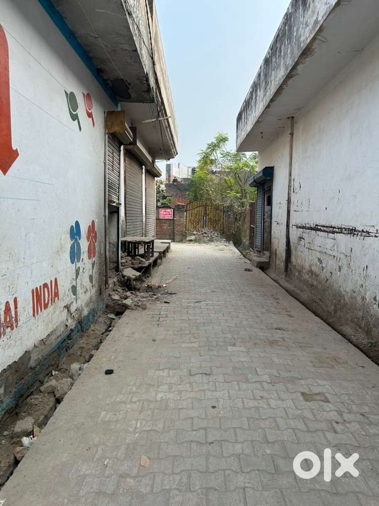 Hurry one plot left in Kunjpura Karnal Main Market 2 side open 110 Gaj