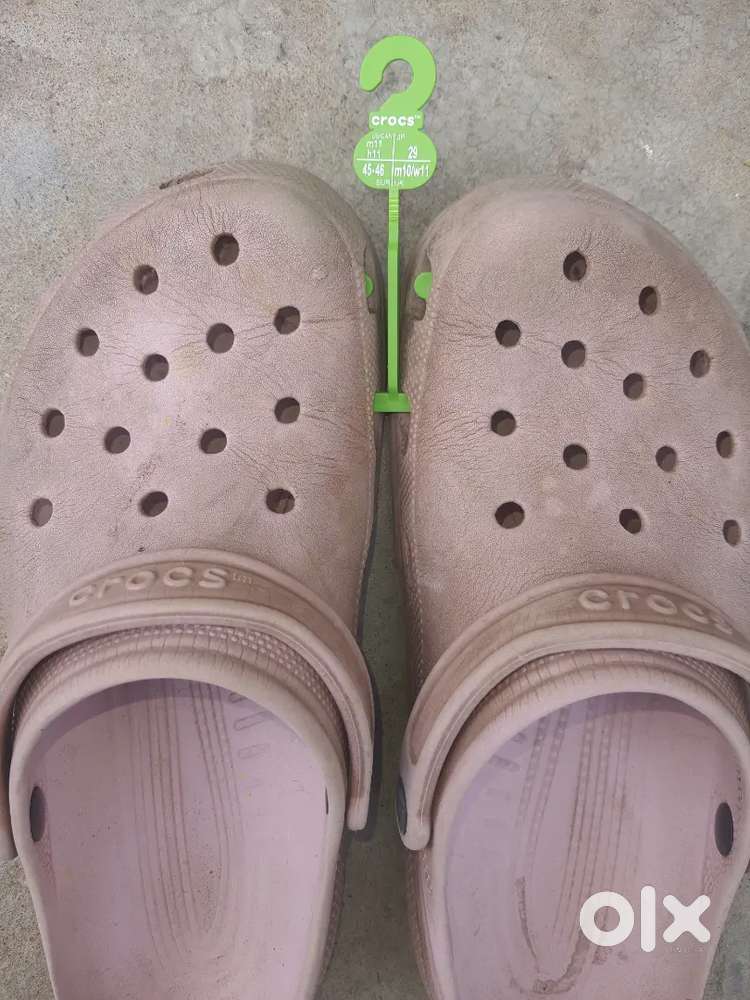 Crocs 200 finely size 11