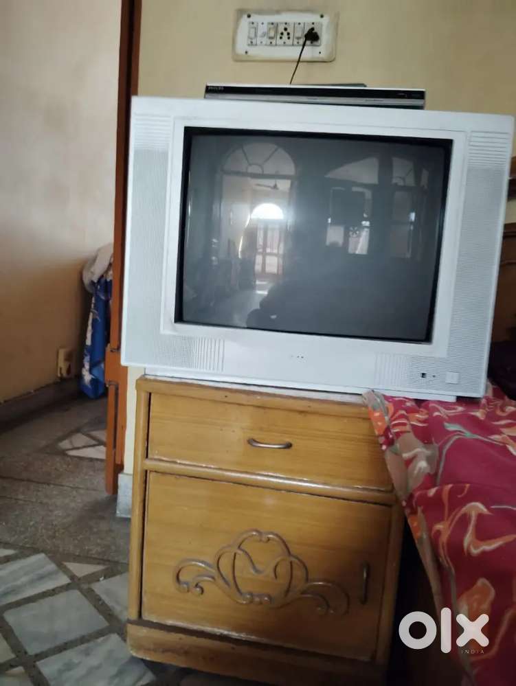Phillips dvd player and TCL tv for sale