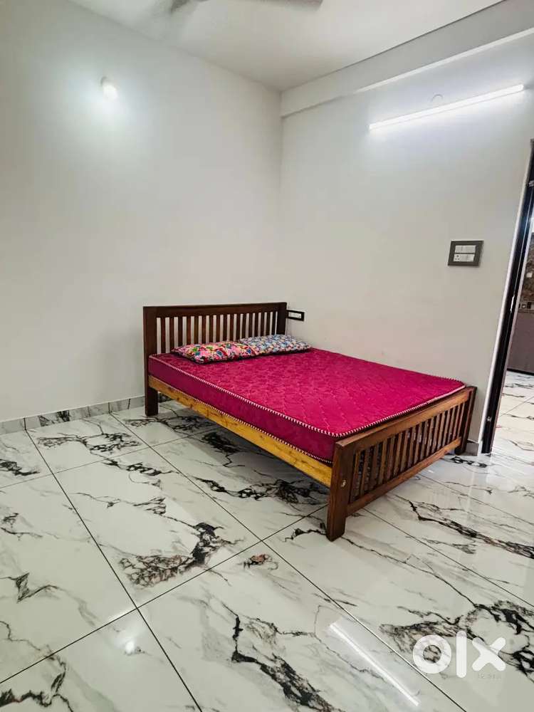 Family :1Bhk Fully Furnished New Apartment For Rent At Kakkanad
