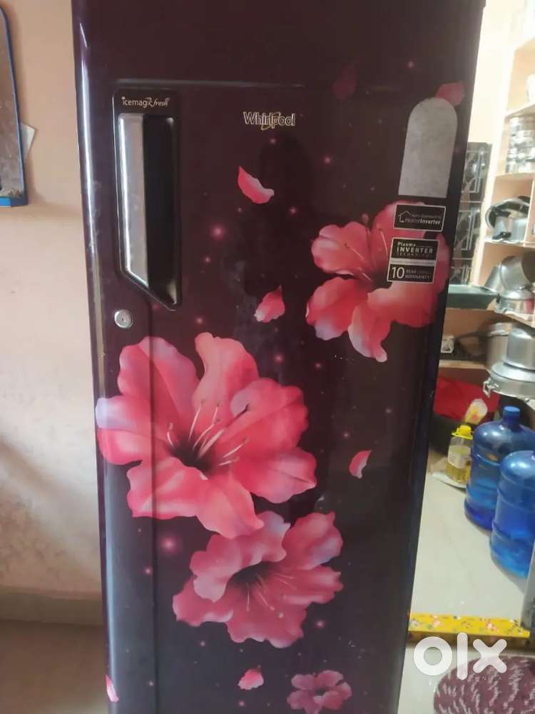 Whirlpool single door refrigerator 220 L