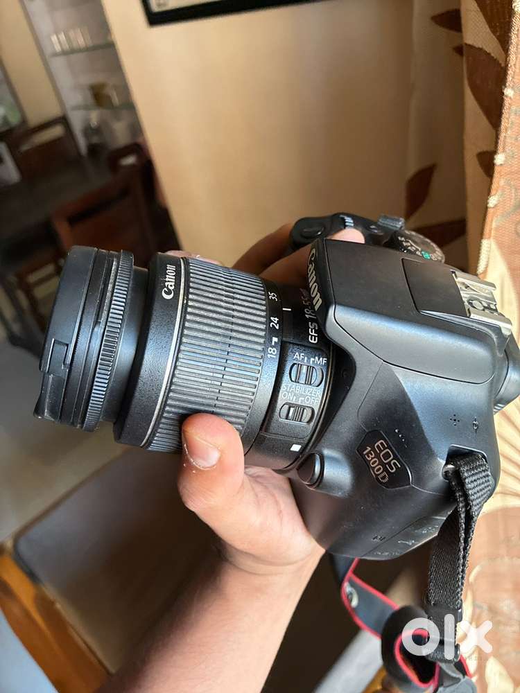 Canon 1300 D