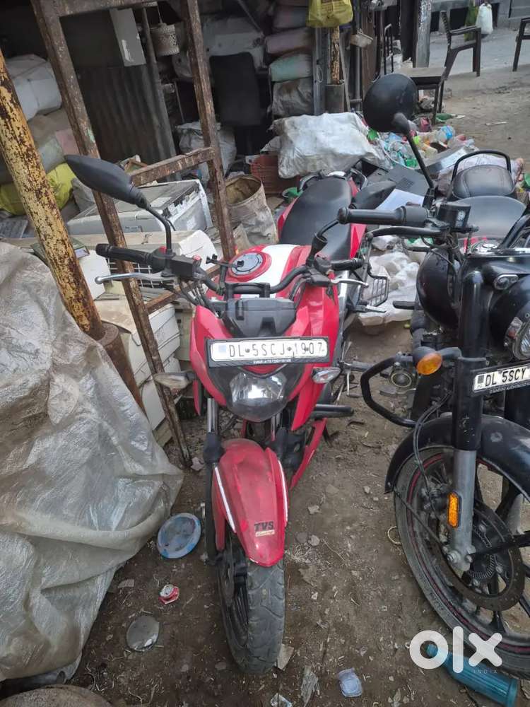 TVS APACHE 160 4V