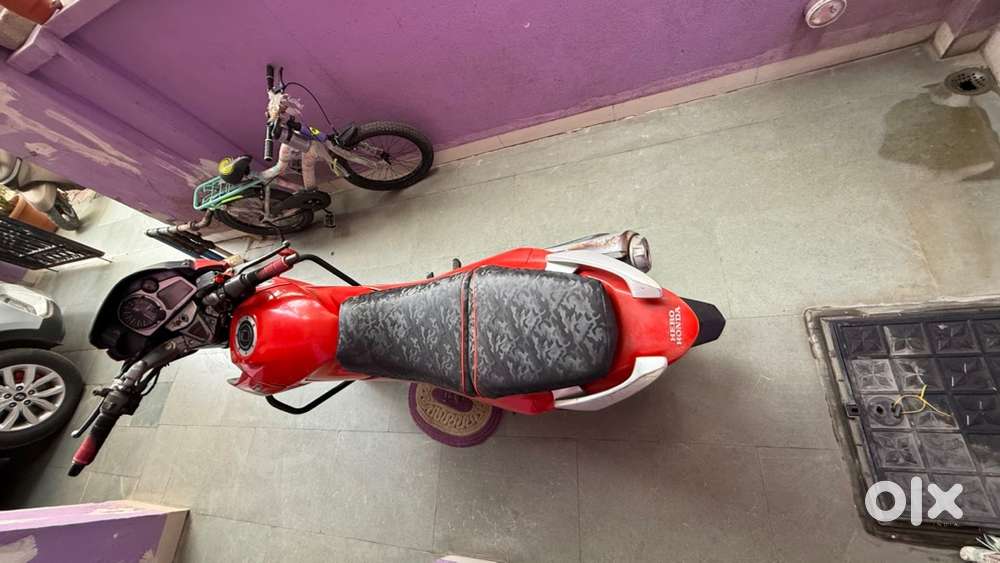 Red Colour CBZ extrme