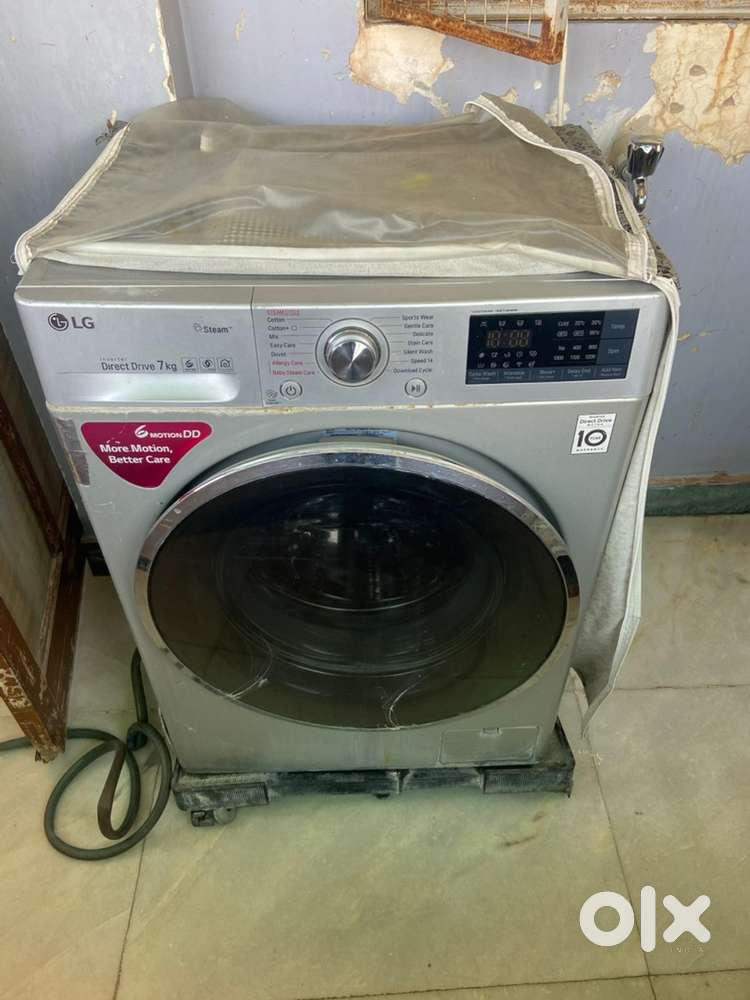 Lg front load automatic washing machine with Wi-Fi