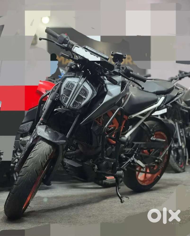 KTM Duke 390 BS4