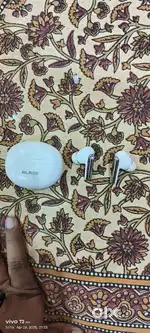 Very good condition 2 months old headphone with warranty