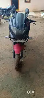 Pulser 220f