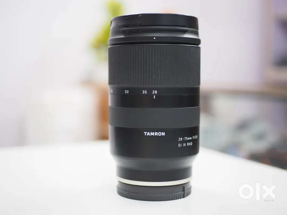 Tamron 28-75mm F2.8 Di iii RXD e mount lense
