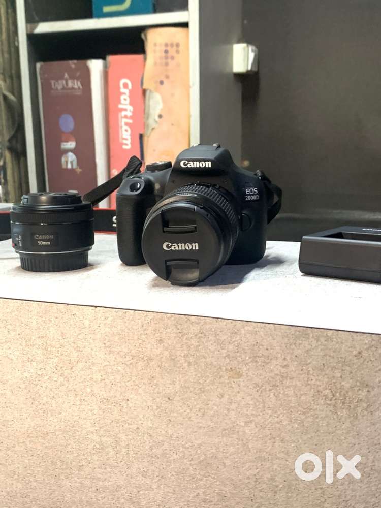PROFESSIONAL DSLR CAMERA CANON EOS 2000D