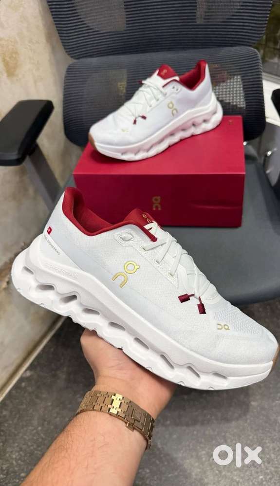 On Cloud Shoes – Brand New, Unused UA