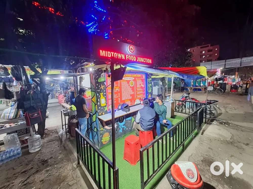 Ready n running resturant at bhangagarh