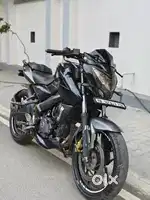 2019-BAJAJ NS200-BS4-FULL BLACK VARIENT-VERY LESS DRIVEN-DUAL ABS