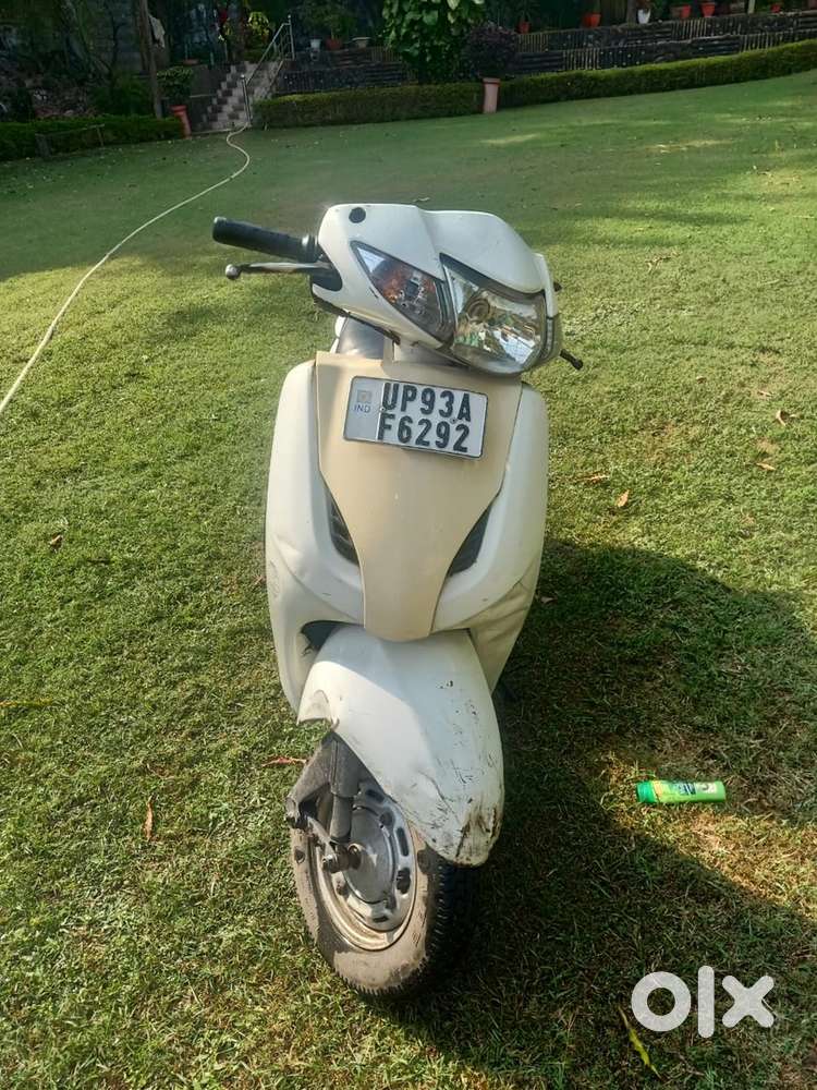 Activa in good condition with new battery